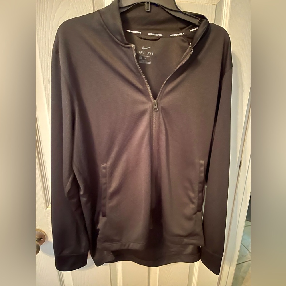 Nike Men’s Medium Half Zip Basketball Dri-Fit Shirt #nike #mensnike